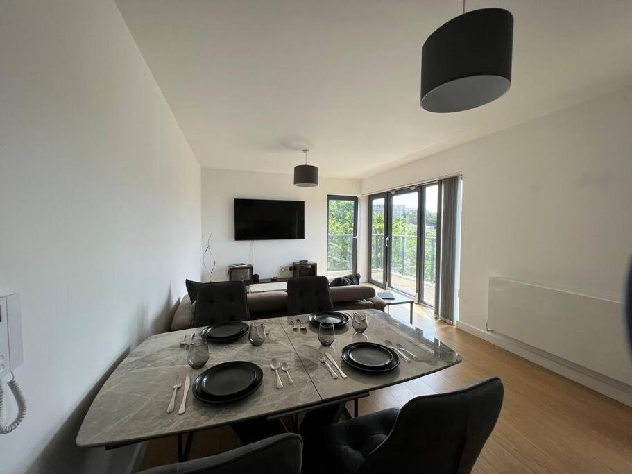 2 Bedroom Modern City Centre Bournemouth Apartment Exteriér fotografie