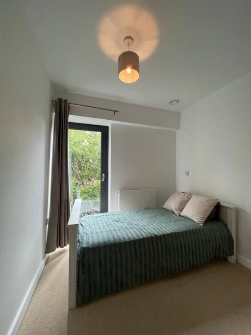 2 Bedroom Modern City Centre Bournemouth Apartment Exteriér fotografie