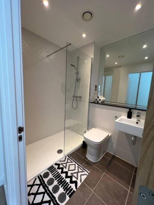 2 Bedroom Modern City Centre Bournemouth Apartment Exteriér fotografie